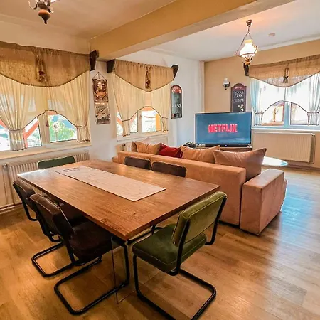 Casa Georgea *